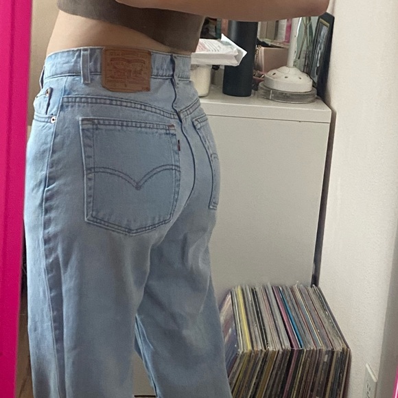 Vintage 90s Levi’s 512 Jeans 28” Waist - Picture 3 of 4